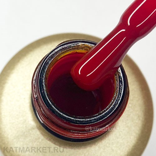 BSG 20мл Цветная жесткая база Colloration Hard 18 Шикарный классический красный 12702018