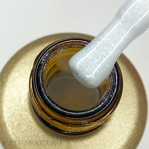 BSG 20мл Цветная жесткая база Colloration Hard 29 Белый с искрящимся шиммером 12702029