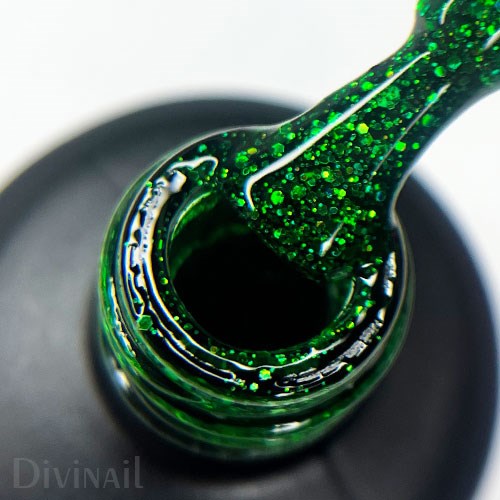Divinail 15мл Emerald 62 Классическая серия 12307062
